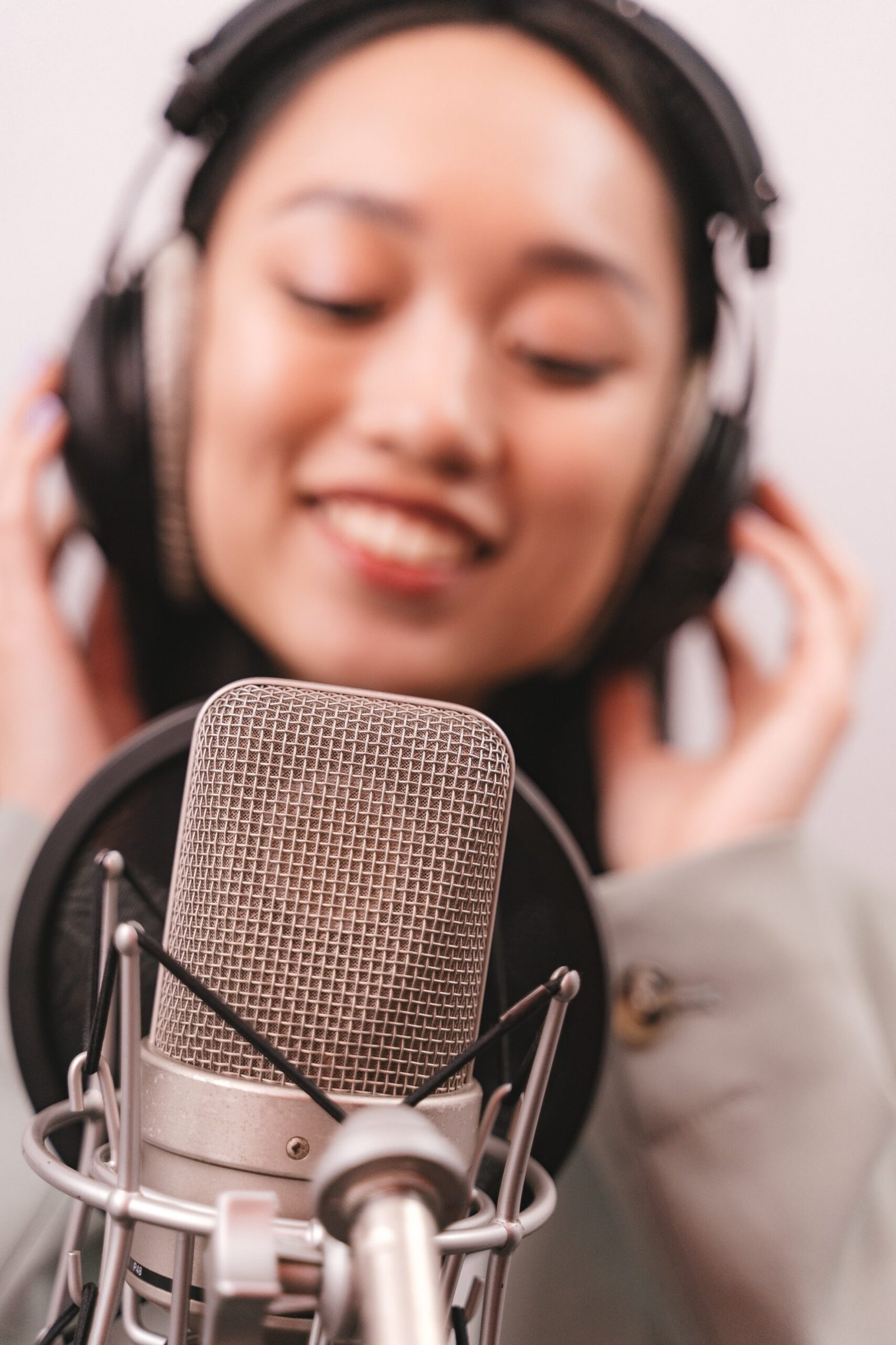 pexels-antoni-shkraba-production-8412319 1000x1000 - obie-fernandez-uDAr4KFKY40-unsplash